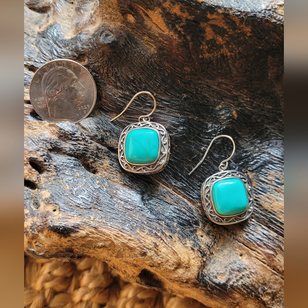 Square Shaped Turquoise and Silver Toned Earrings - Picture 2 of 3